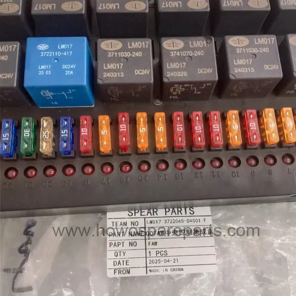 Fuse box with relay for FAW truck